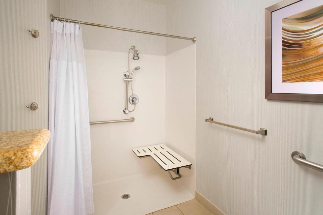 Courtyard By Marriott Wichita Falls Dış mekan fotoğraf